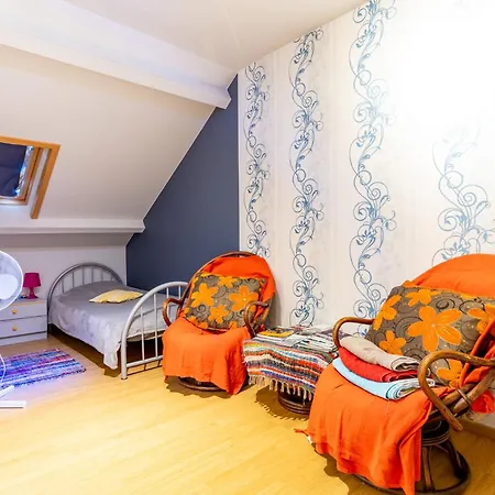 Nouvel Tres Confortable Avec Cuisine Et Frigo *